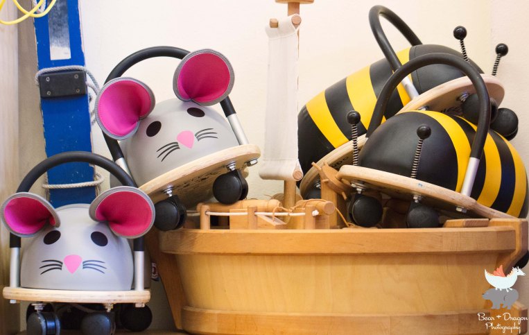 Are you a mouse or a bee? 